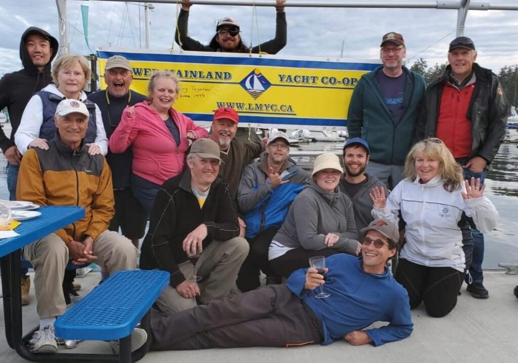 Group photo of members at club cruise